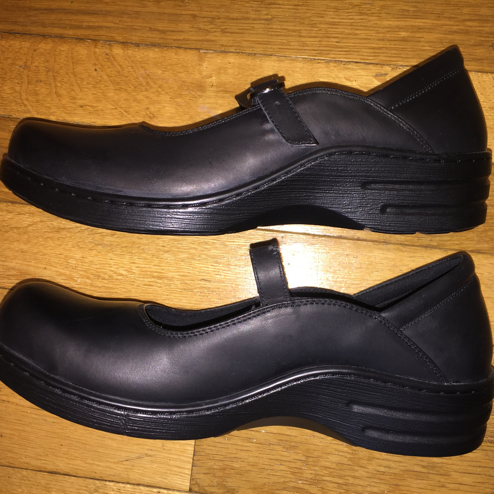 Madison Comfort Black Leather Mary Jane Shoes 10N NEW